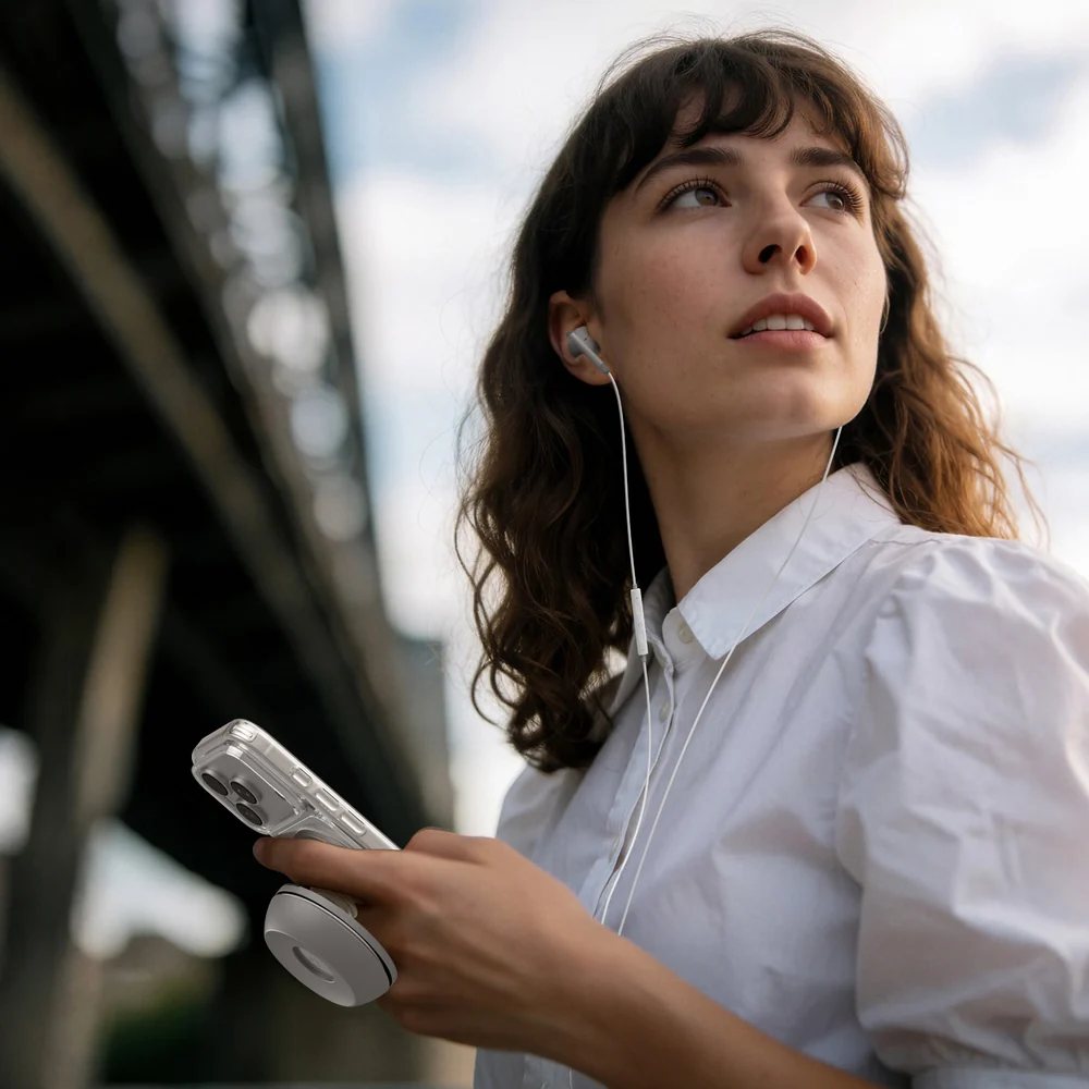 ALL-IN-ONE PHONE & EARBUD KIT